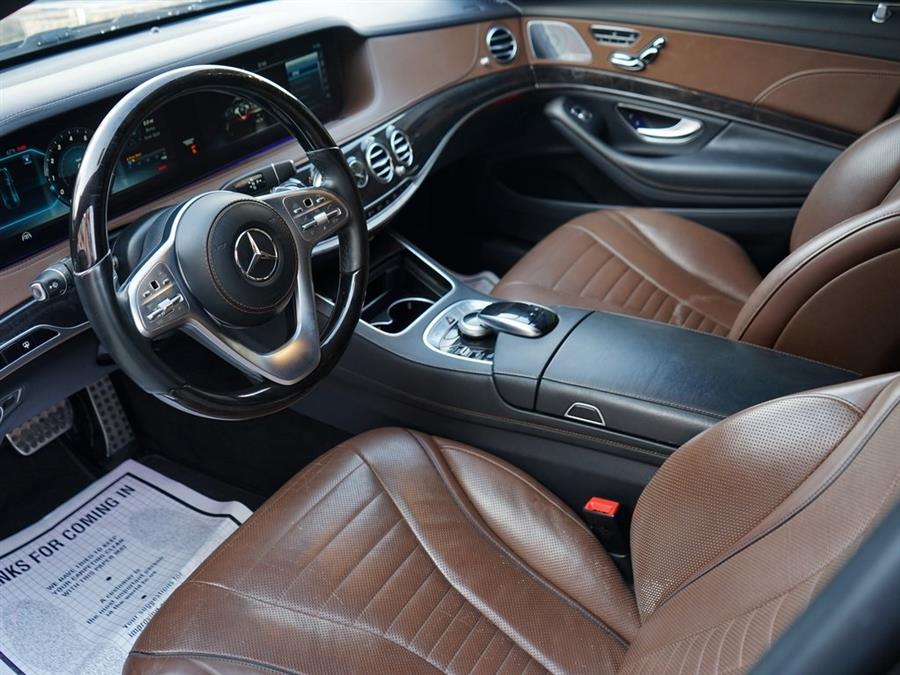 2019 Mercedes-Benz S-Class S 560 photo