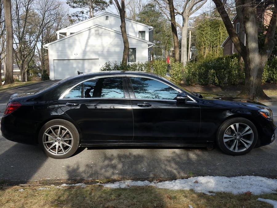 2019 Mercedes-Benz S-Class S 560 photo