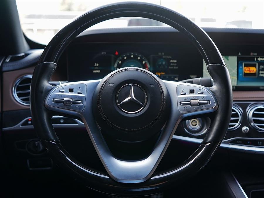 2019 Mercedes-Benz S-Class S 560 photo