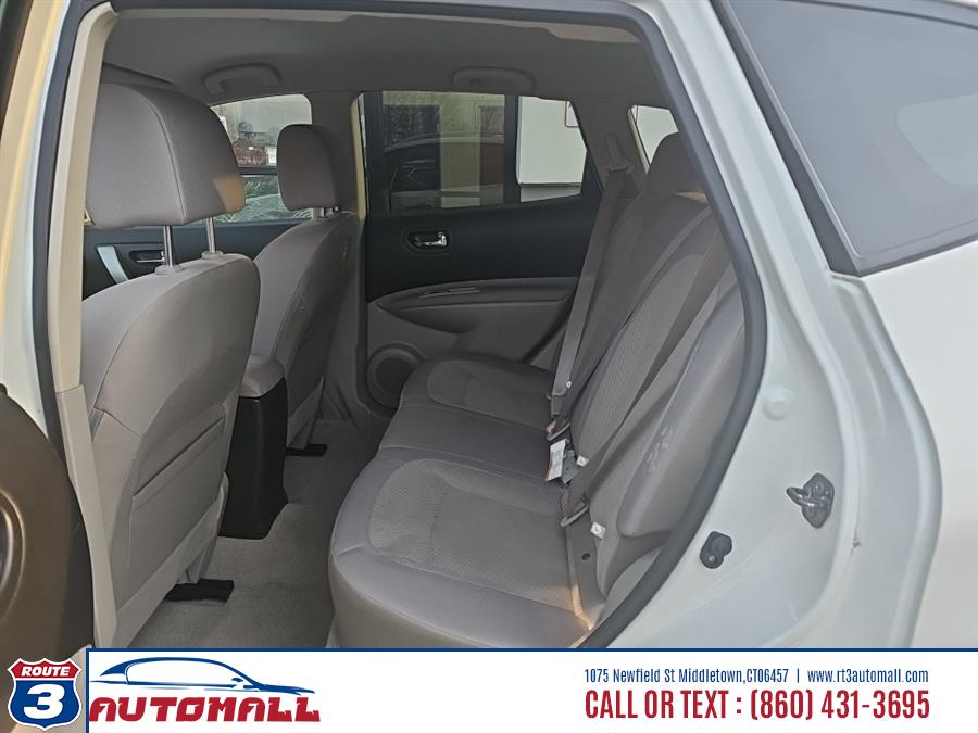 2015 Nissan Rogue Select AWD 4dr S photo