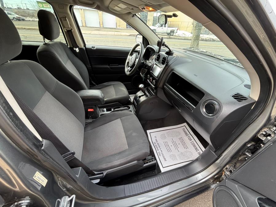 2012 Jeep Compass Sport photo