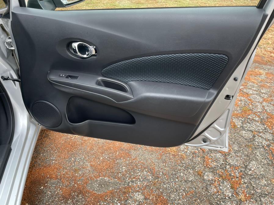 2014 Nissan Versa Note S photo