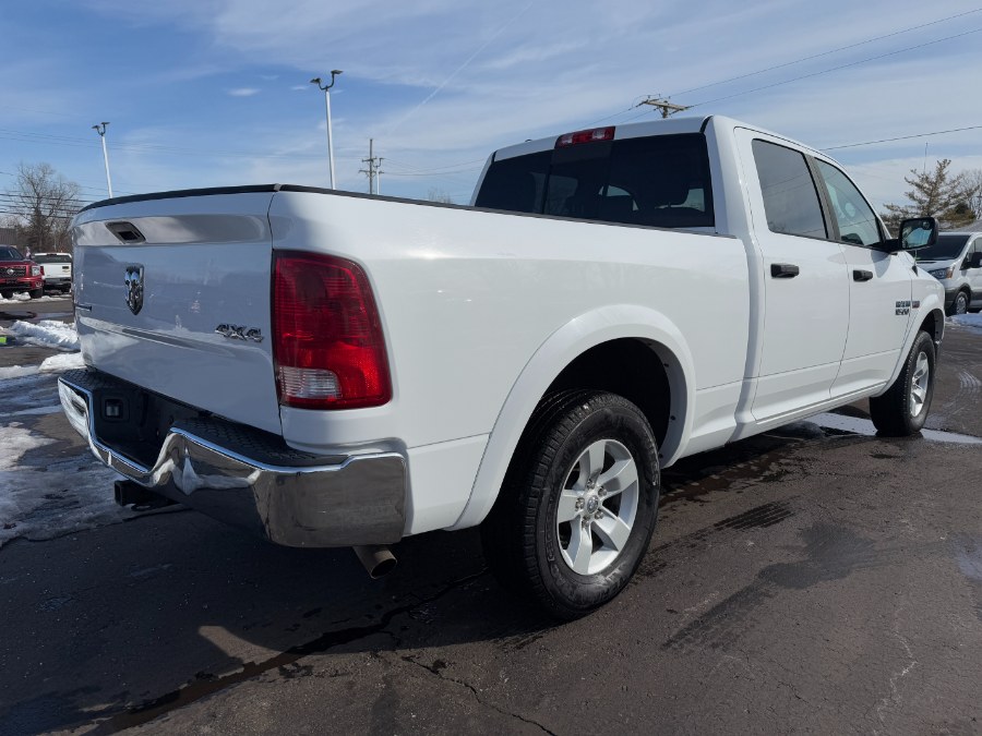 2016 RAM 1500 4WD Crew Cab 149