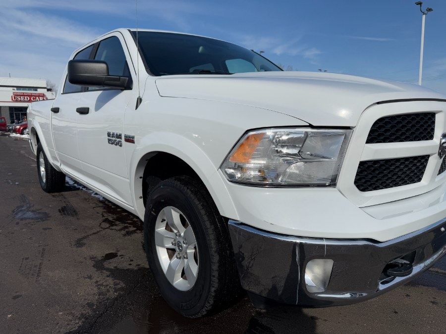 2016 RAM 1500 4WD Crew Cab 149