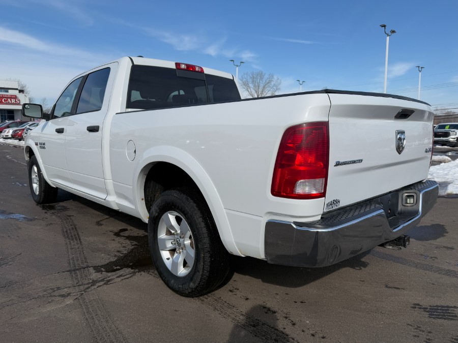 2016 RAM 1500 4WD Crew Cab 149