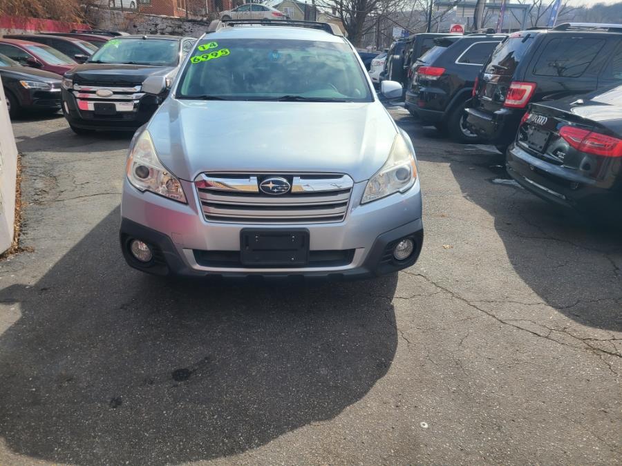 2014 Subaru Outback 2.5i Premium photo