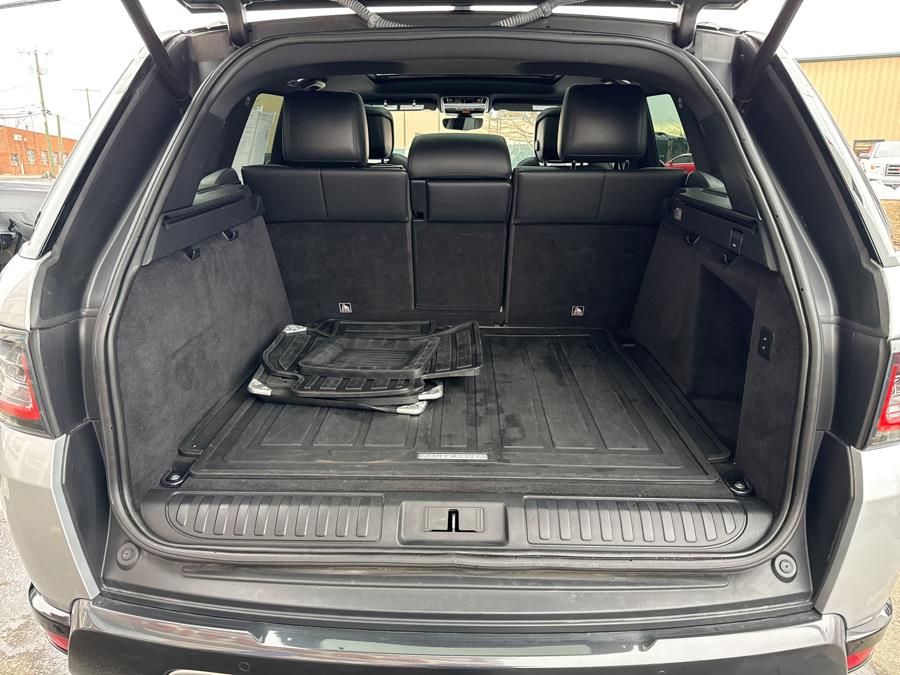 2019 Land Rover Range Rover Sport HSE photo