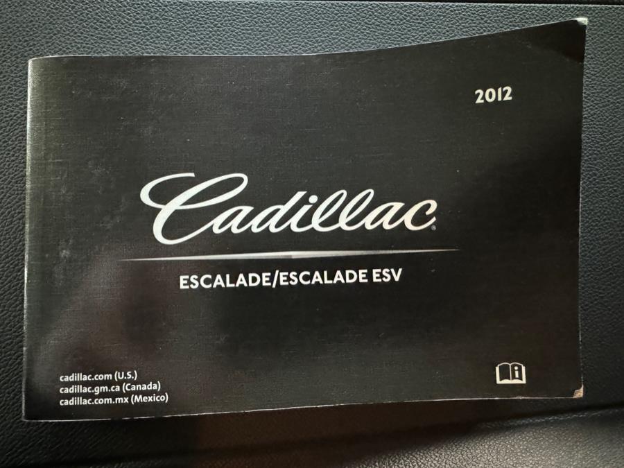 2012 Cadillac Escalade Luxury photo
