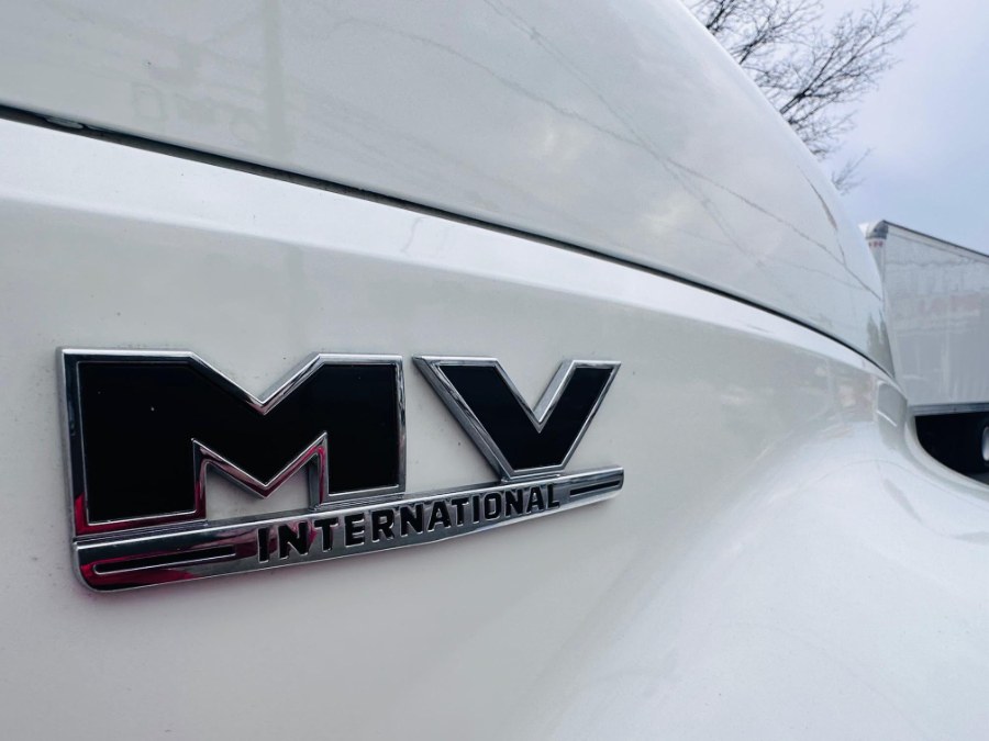 2020 International MV BOX TRUCK photo