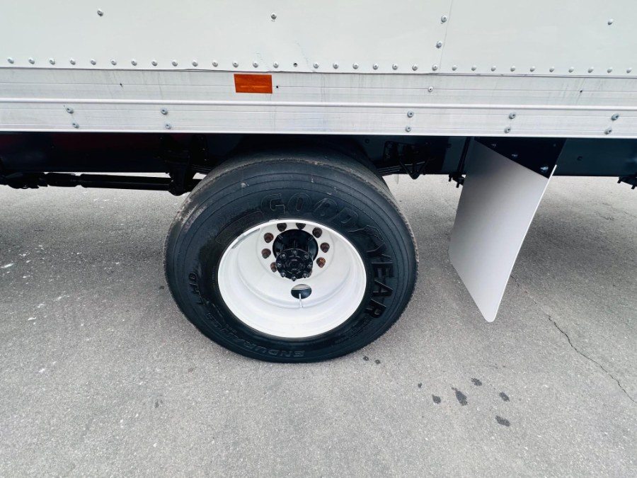 2020 International MV BOX TRUCK photo