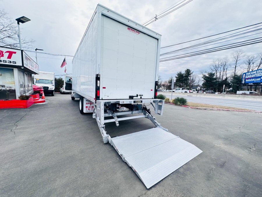 2020 International MV BOX TRUCK photo