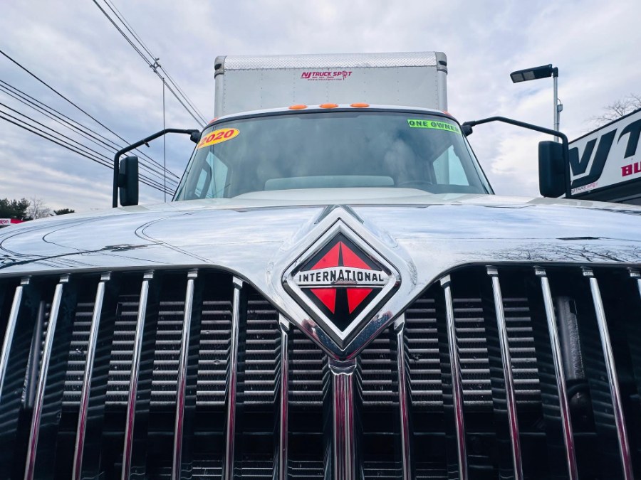 2020 International MV BOX TRUCK photo