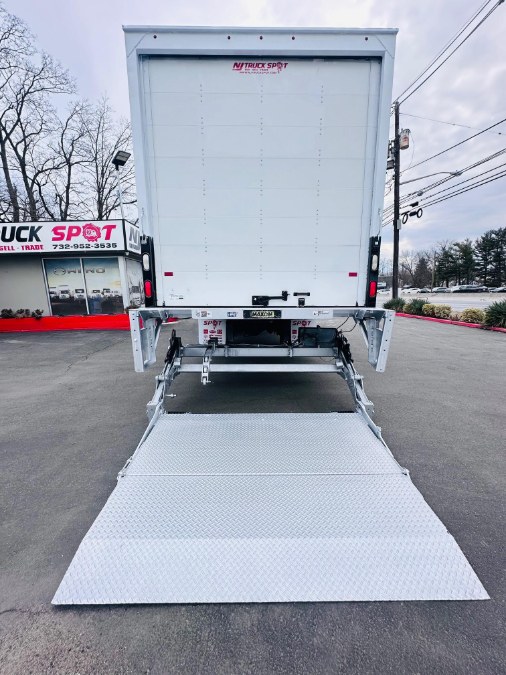 2020 International MV BOX TRUCK photo