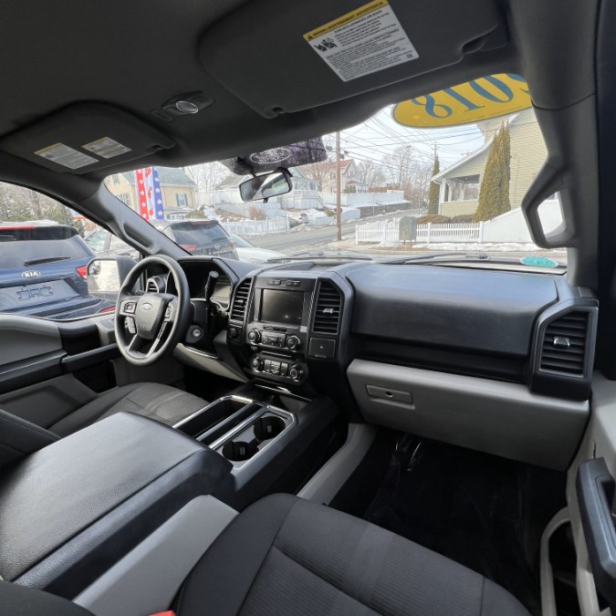 2018 Ford F-150 XL 4WD SuperCrew 5.5'' Box photo