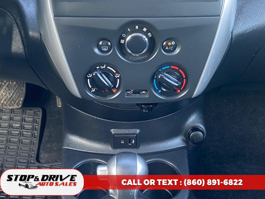 2017 Nissan VERSA SEDAN S Plus CVT photo