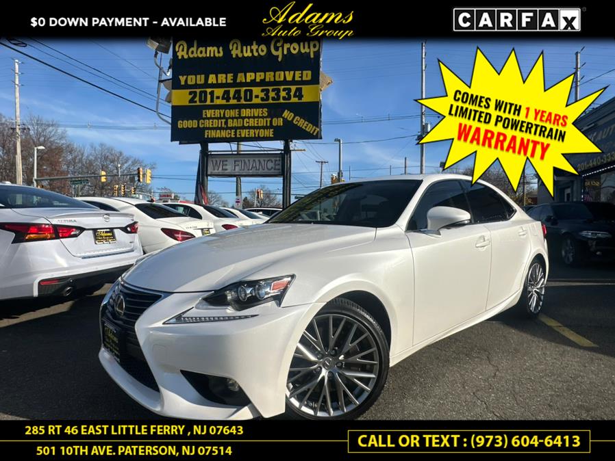 2016 Lexus IS 300 photo