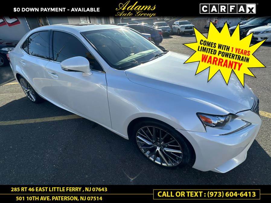 2016 Lexus IS 300 photo