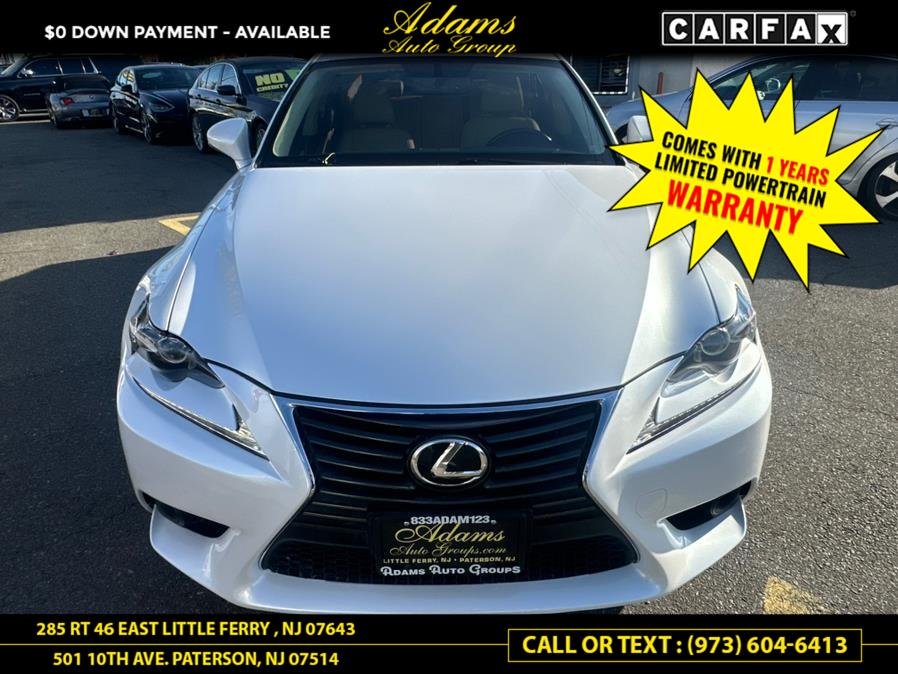 2016 Lexus IS 300 photo