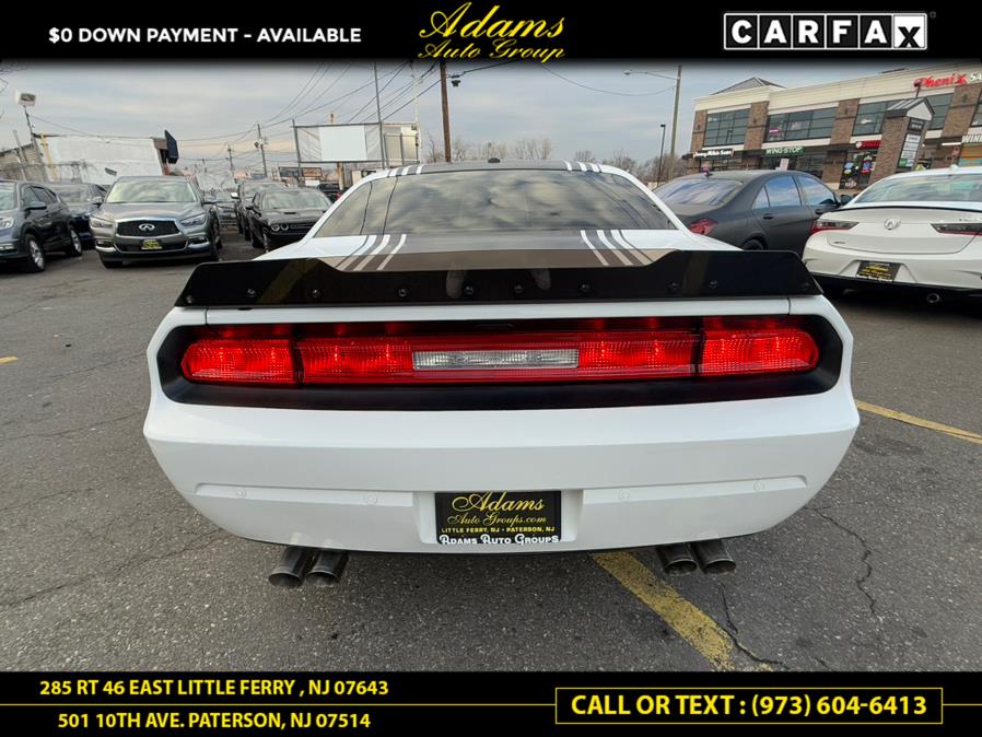 2014 Dodge Challenger R/T photo
