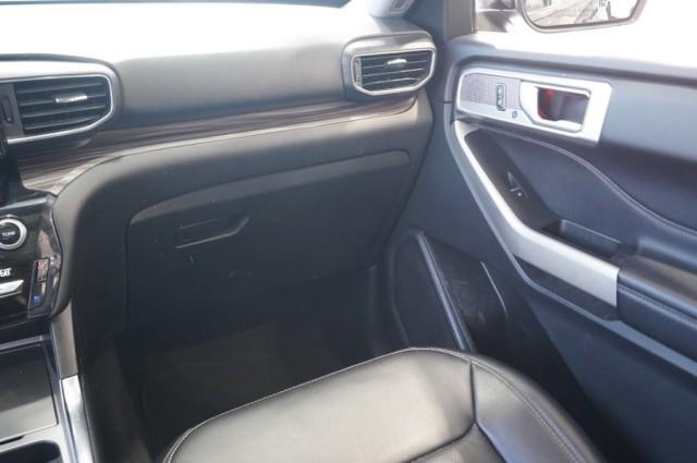 2021 Ford Explorer Limited photo