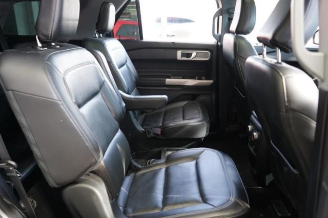 2021 Ford Explorer Limited photo