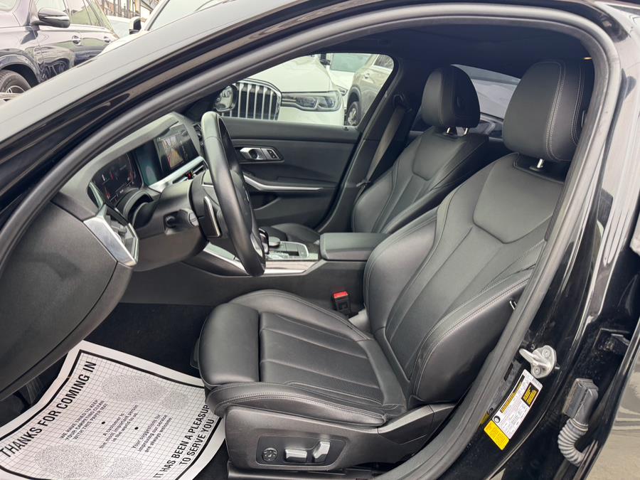 2022 BMW 3-Series 330i Sedan North America photo
