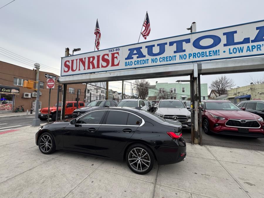 2022 BMW 3-Series 330i Sedan North America photo