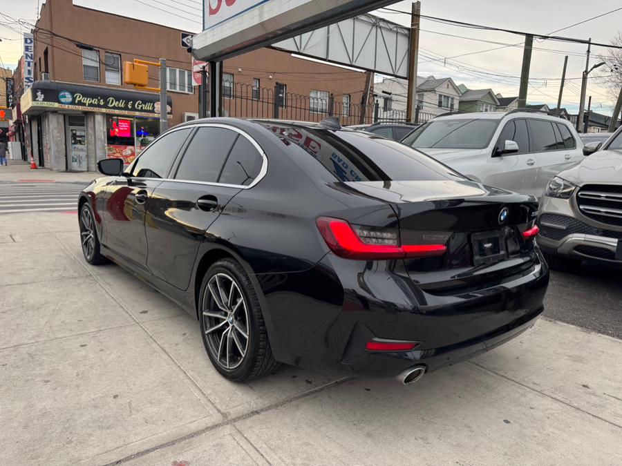 2022 BMW 3-Series 330i Sedan North America photo