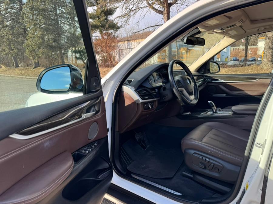 2014 BMW X5 xDrive35i photo