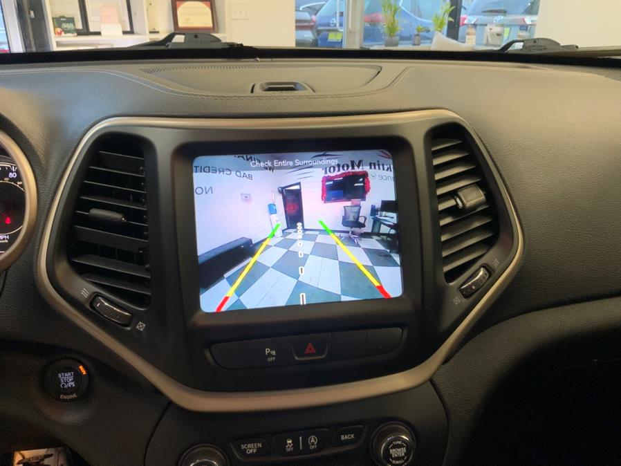 2015 Jeep Cherokee 4WD 4dr Limited photo