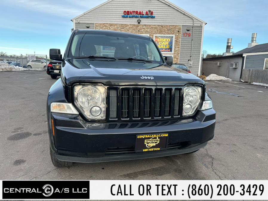 2010 Jeep Liberty Sport photo