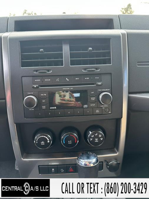 2010 Jeep Liberty Sport photo