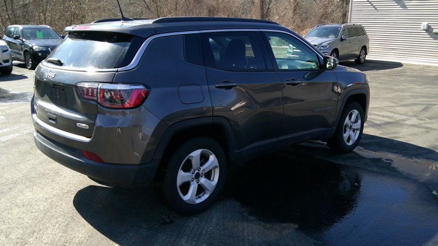2019 Jeep Compass Latitude 4x4 photo