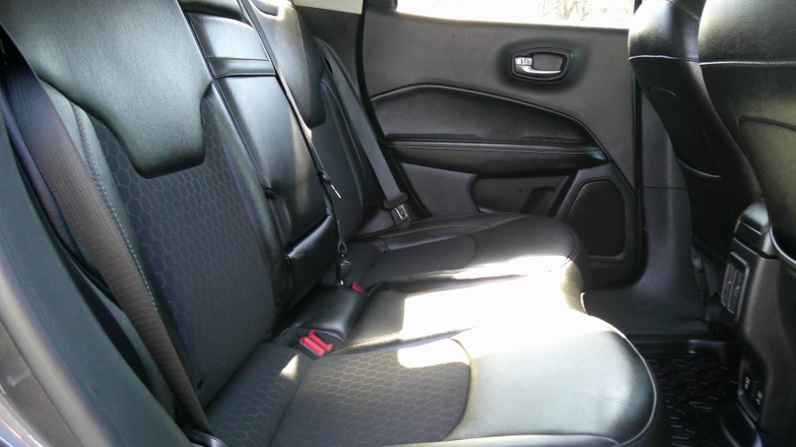 2019 Jeep Compass Latitude 4x4 photo