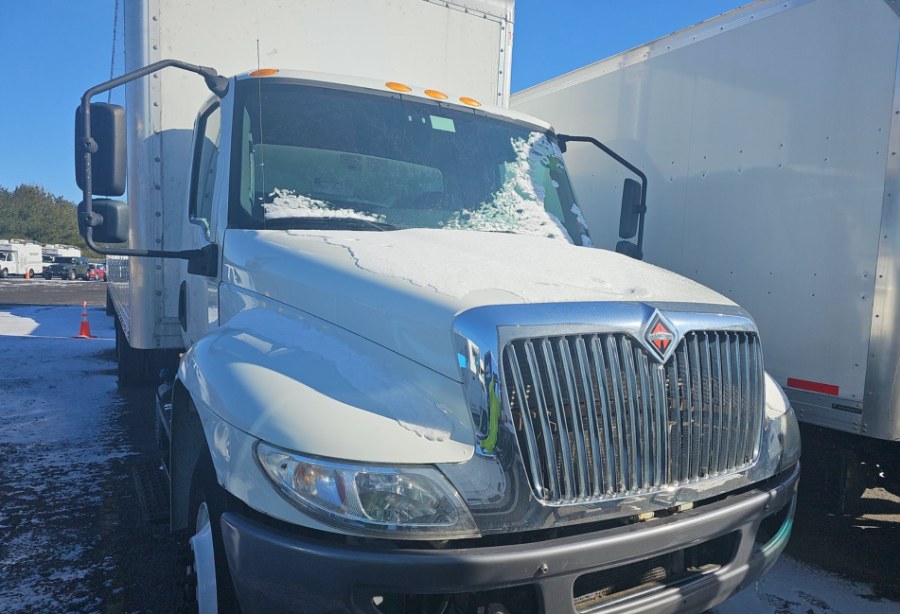 2020 International MV 26FT NON CDL TUCK AWAY LIFT GA photo