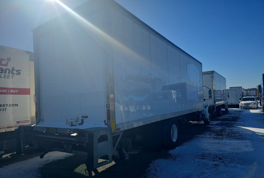 2020 International MV 26FT NON CDL TUCK AWAY LIFT GA photo