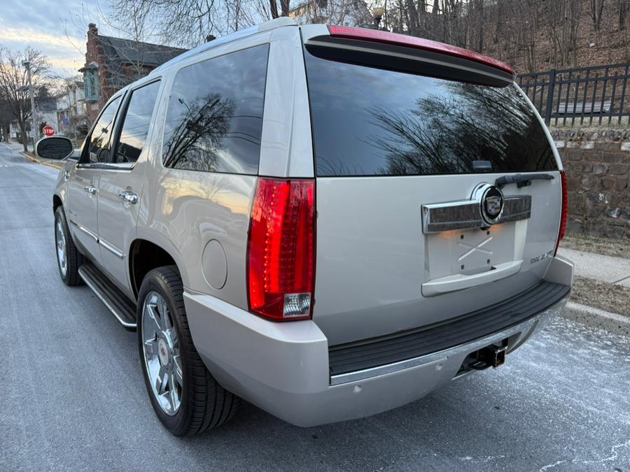 2007 Cadillac Escalade photo