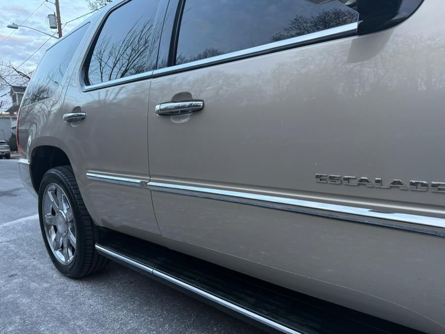 2007 Cadillac Escalade photo