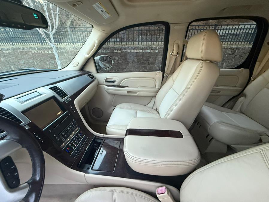 2007 Cadillac Escalade photo