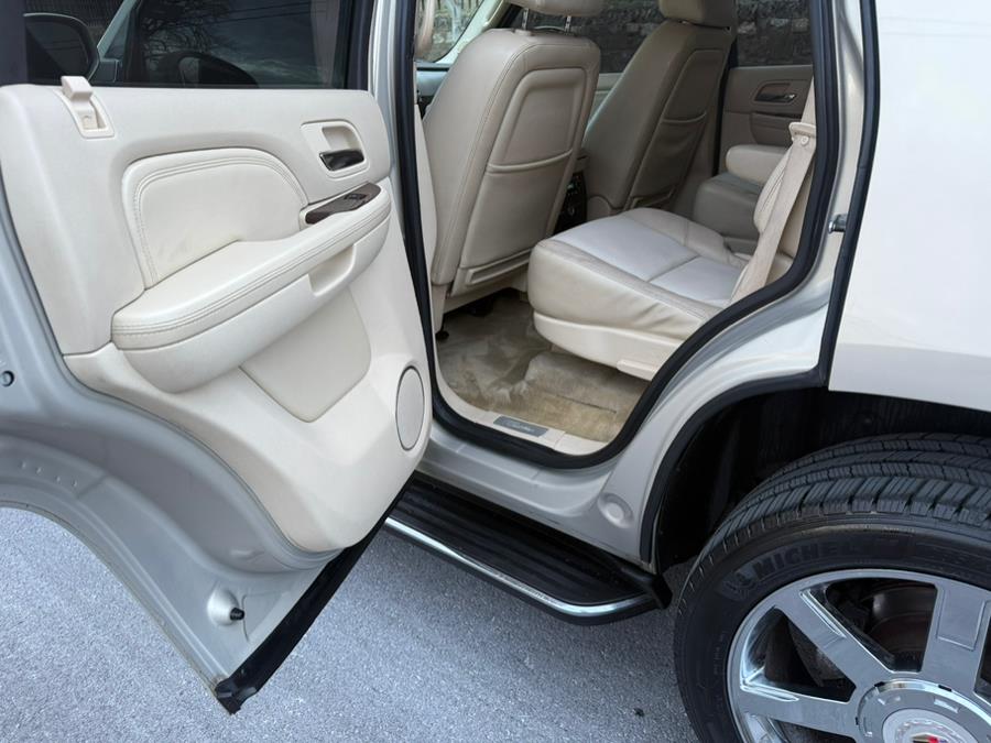 2007 Cadillac Escalade photo