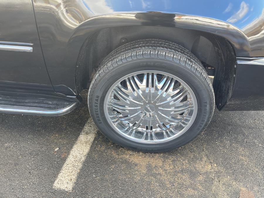 2008 Cadillac Escalade ESV photo