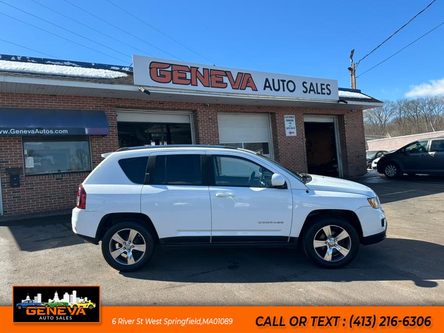 2016 Jeep Compass 4WD 4dr Latitude photo