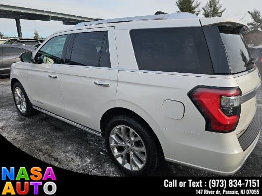 2019 Ford Expedition Platinum 4x4 photo