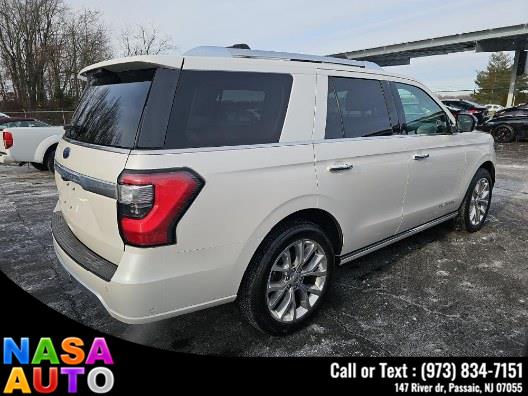 2019 Ford Expedition Platinum 4x4 photo