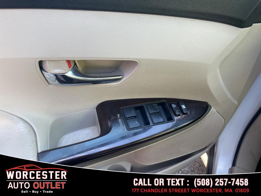 2010 Toyota Venza AWD 4cyl photo