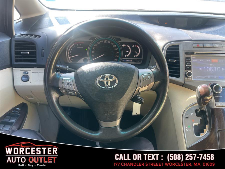 2010 Toyota Venza AWD 4cyl photo