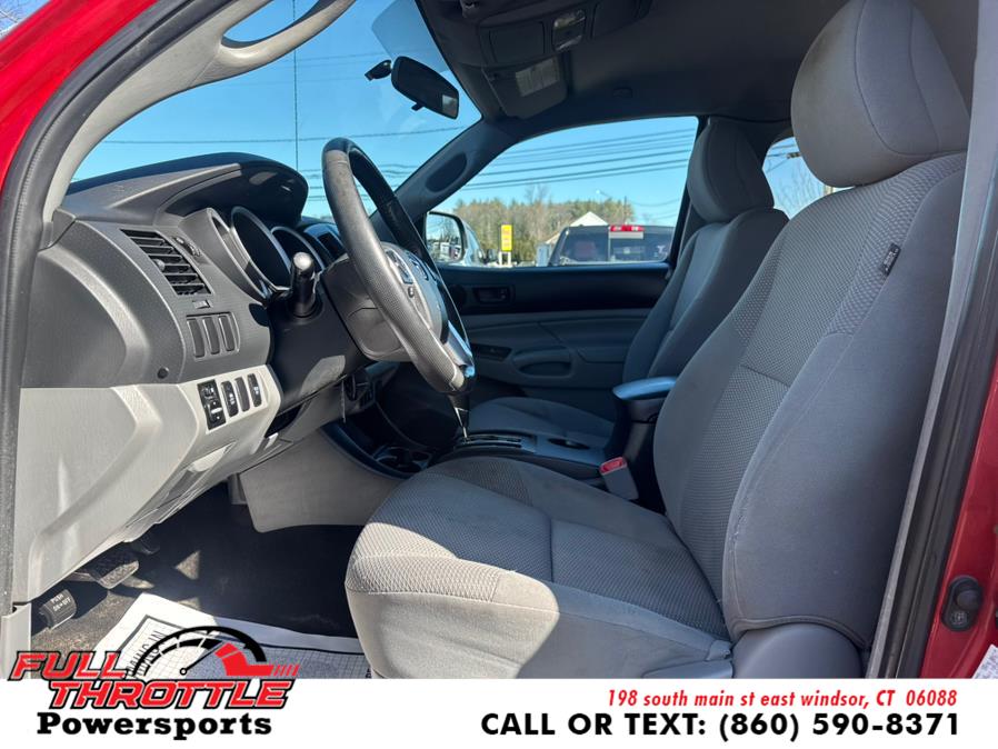 2014 Toyota Tacoma V6 photo