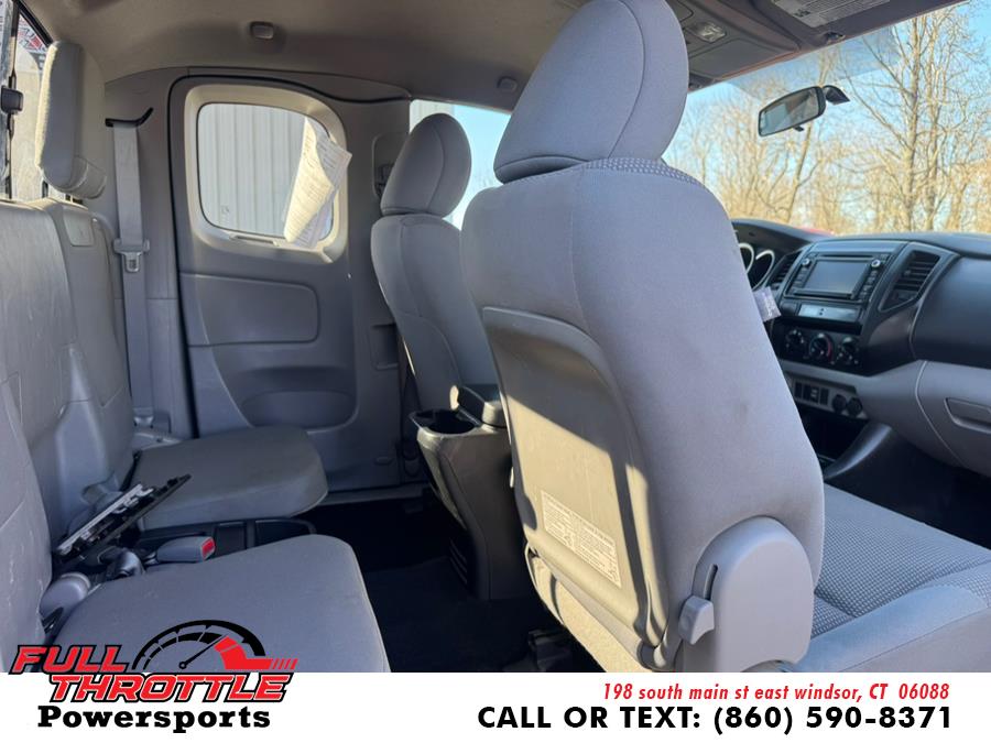 2014 Toyota Tacoma V6 photo