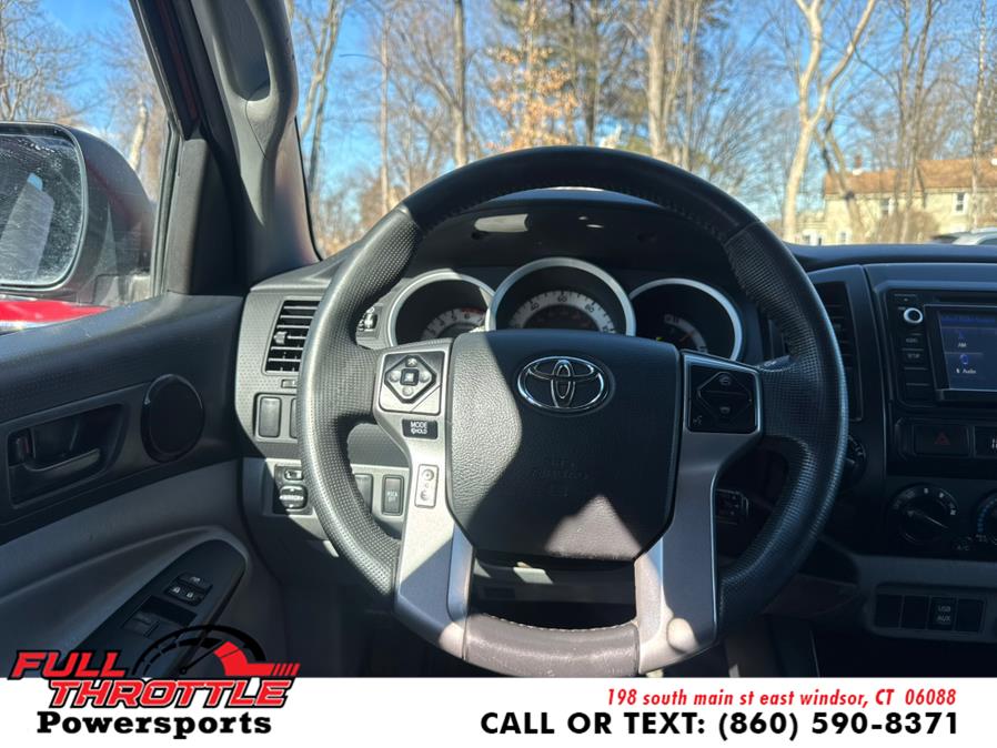 2014 Toyota Tacoma V6 photo