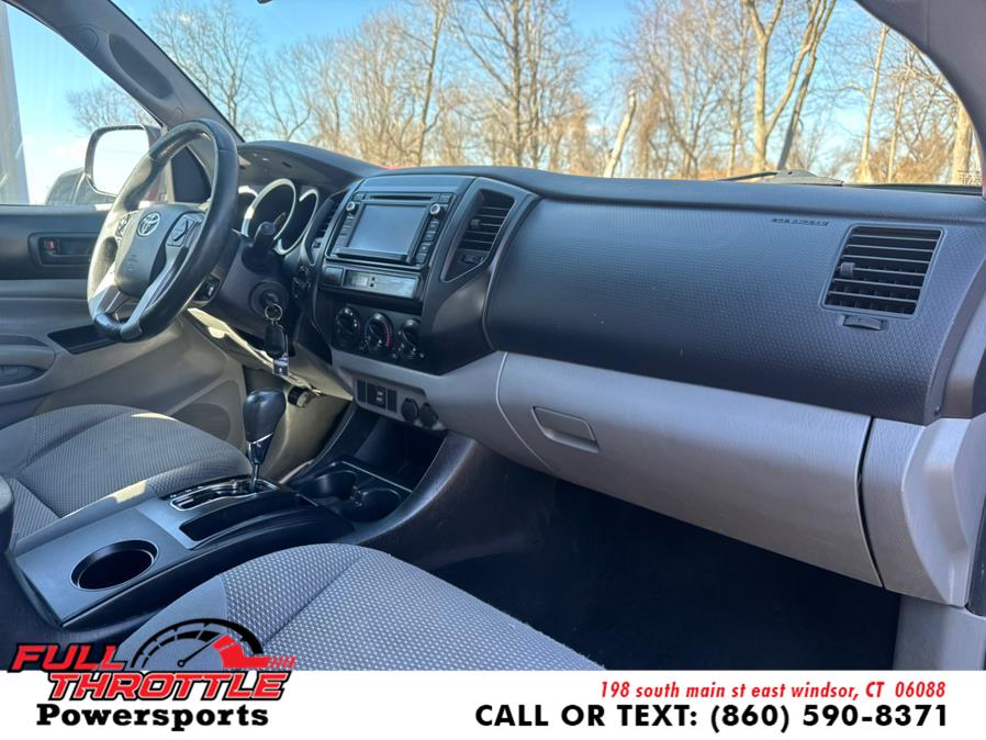 2014 Toyota Tacoma V6 photo